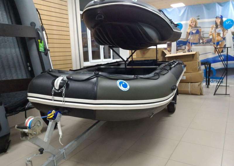 Лодка пвх Stormline Adventure Standard 500