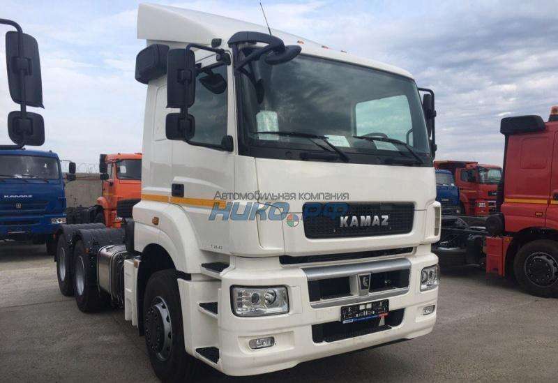 Тягач камаз 65206-002-68