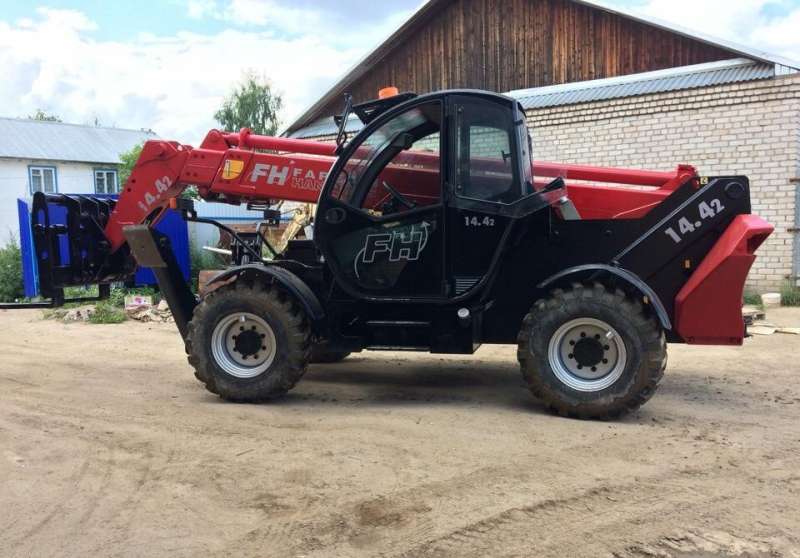 Телескопический погрузчик faresin FH 14.42