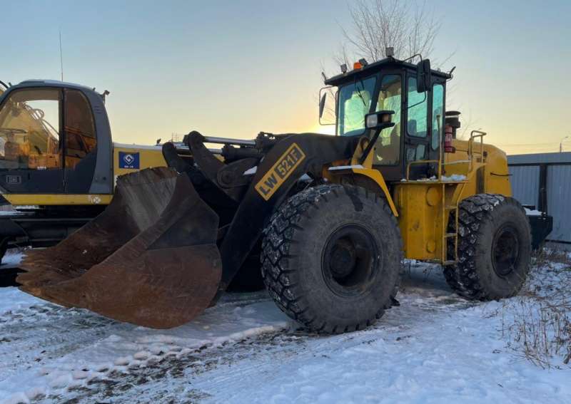 Фронтальный погрузчик XCMG LW500F, 2007