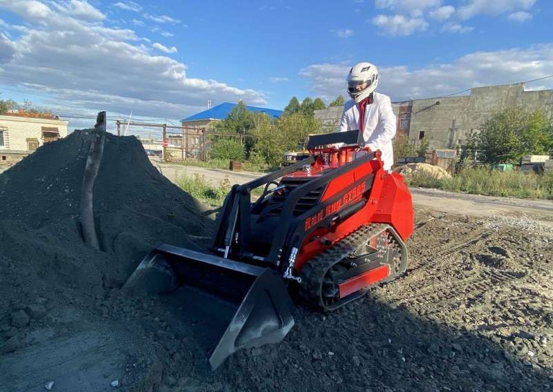 Мини-погрузчик RED BUG CT505, 2021