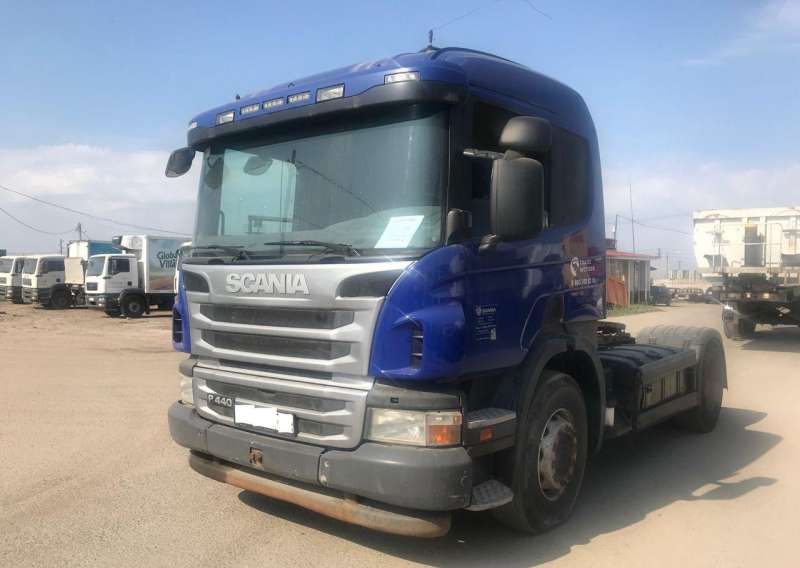 Тягач Scania P440 2015 год Скания