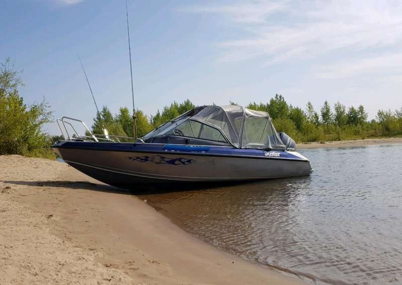 Катер Buster XXL 2013