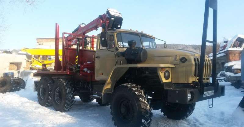 Шасси Лесовоз 2014г.в. (по докум. лесовоз с кму )