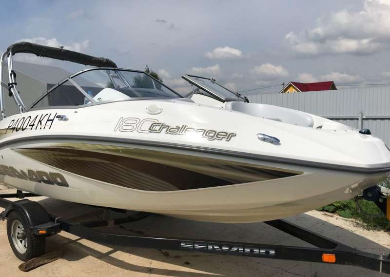 BRP sea doo challenger 180