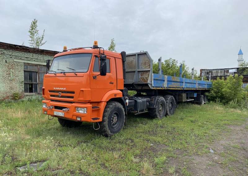 КамАЗ 53504 с полуприцепом, 2015
