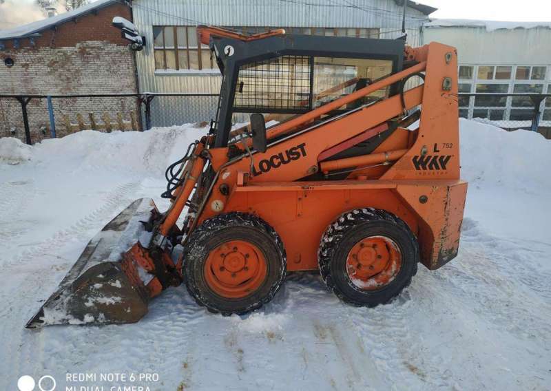 Мини-погрузчик Locust / Way Industry L752, 2006