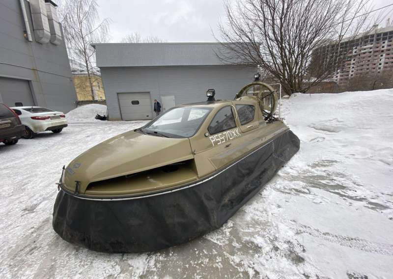 Вездеход/Судно на воздушной подушке Christy 6143