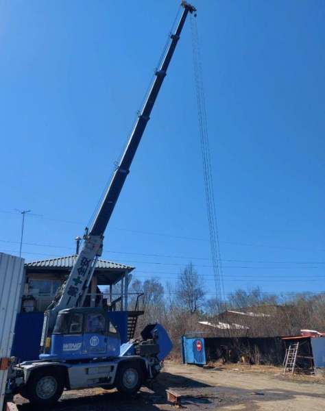 Komatsu LW 100-1E, 1999