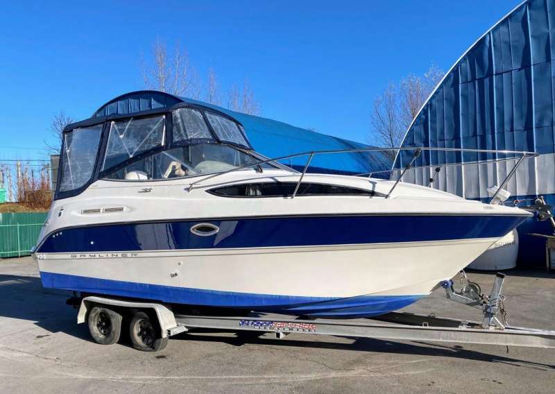 Круизный катер Bayliner 245 Cruiser