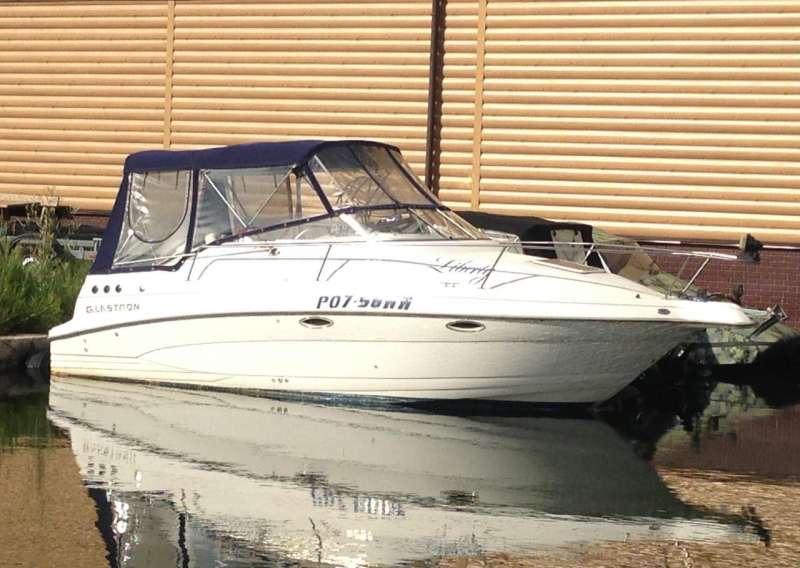 Круизный катер Glastron GS249 2004