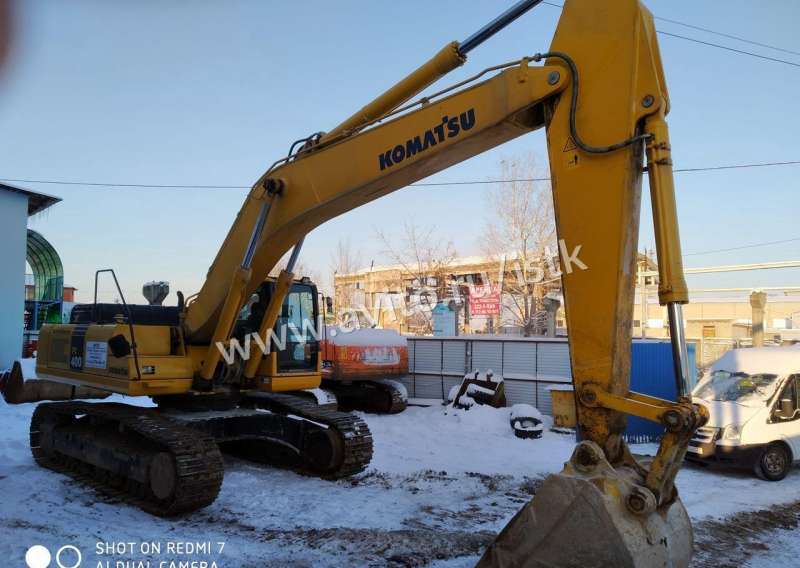 Гусеничный экскаватор Komatsu PC400-7