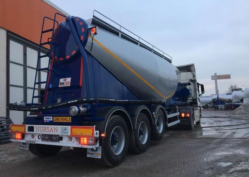 Цементовоз с самозагрузкой 35 м3