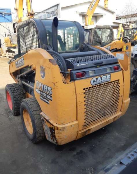 Колесный мини-погрузчик Сase SV 185