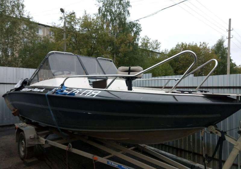 Моторная лодка Silver Hawk 540 DC 2011+Прицеп