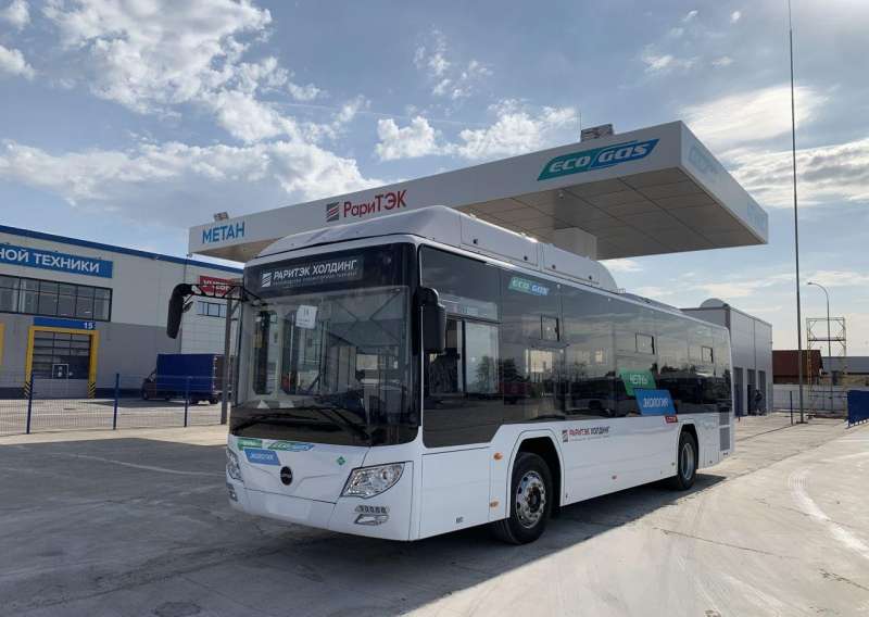 Автобус лотос 105