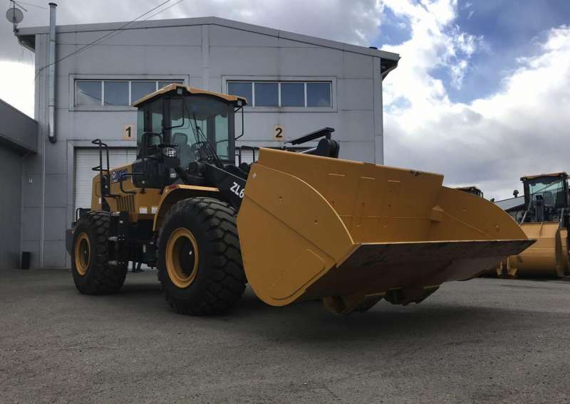 Фронтальный погрузчик XCMG ZL60GV, 2021