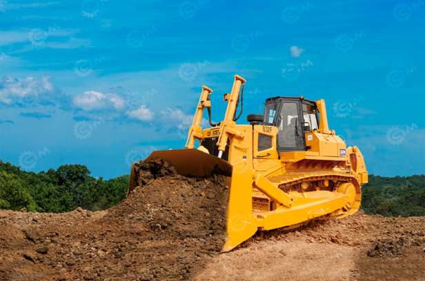 Бульдозер SEM 83 2F рыхлитель 1 зуб