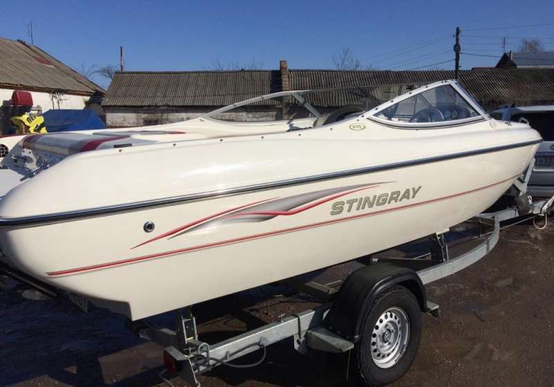 Катер "Стингрей 200LS"