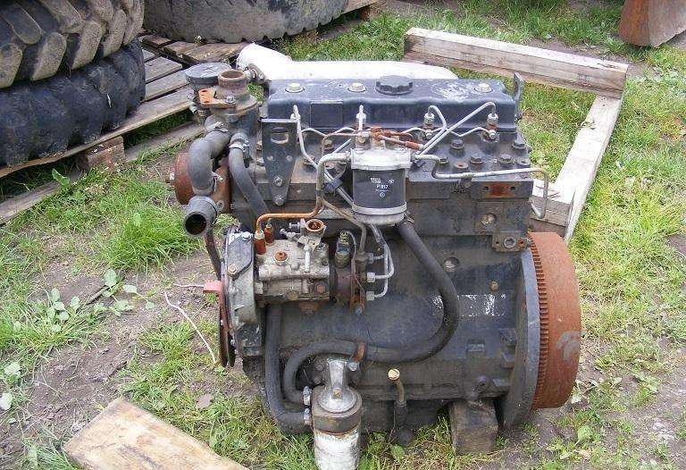 Двигатель мотор perkins 1004 cat jcb к погрузчику