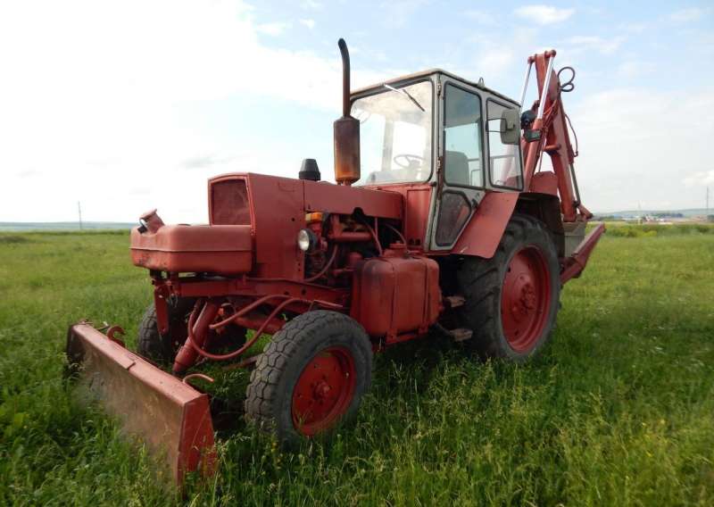 Экскаватор юмз-6