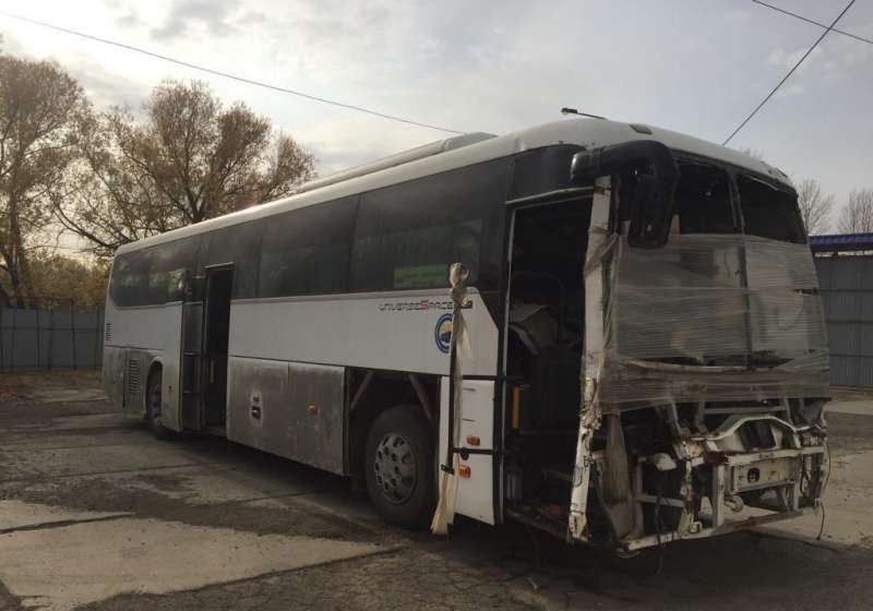 Туристический автобус Hyundai Universe, 2011