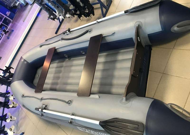 Лодка пвх Флагман 330 нднд