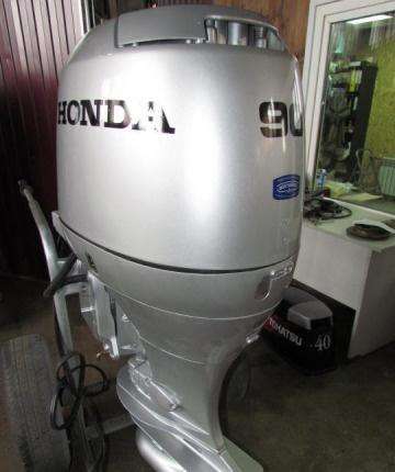Мотор лодочный Honda BF90 б/у