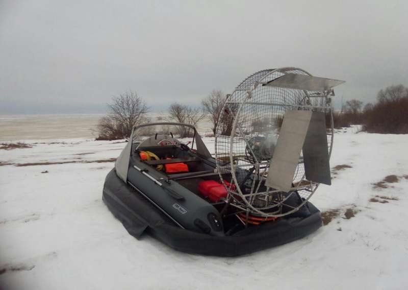 Катер на воздушной подушке свп бриз 380