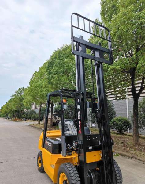 Вилочный погрузчик Zauberg CPCD25XC5C, 2022