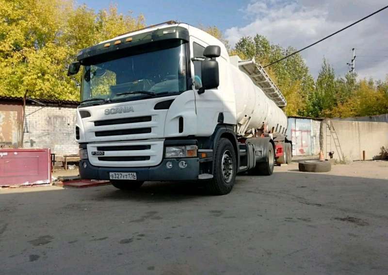 Тягач Scania Р 380