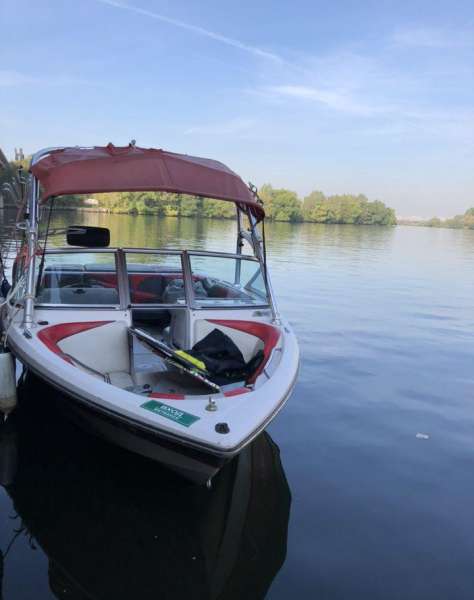 Катер для Вейка Super Air nautique 210 буксировщик