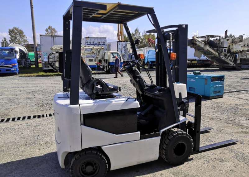 Вилочный погрузчик Nissan NJ01A15, 2013