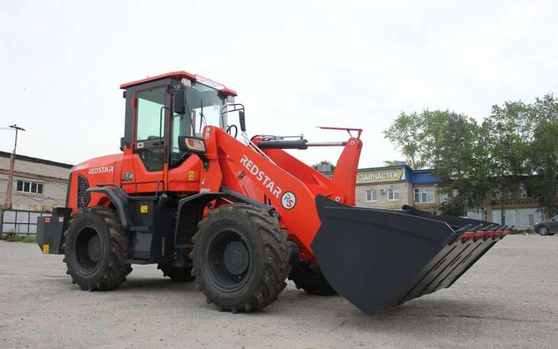 Фронтальный погрузчик Redstar 2500GT, 2022