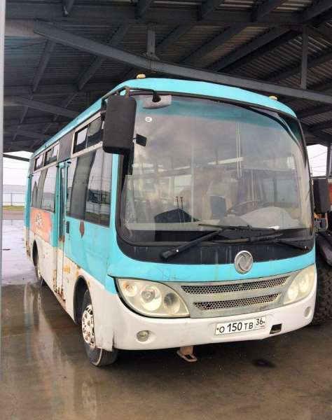 Автобус DongFeng DFM 6720