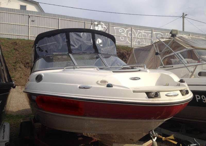 Каютный катер Stingray 208 CR, 2011 г