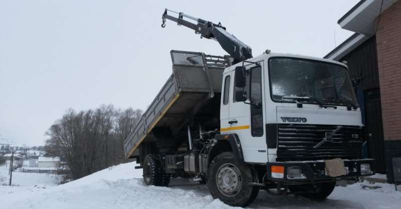 Кран манипулятор самосвал volvo F7