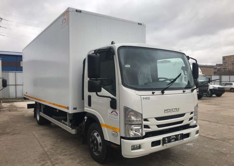 Isuzu NQR90LM изотермический фургон