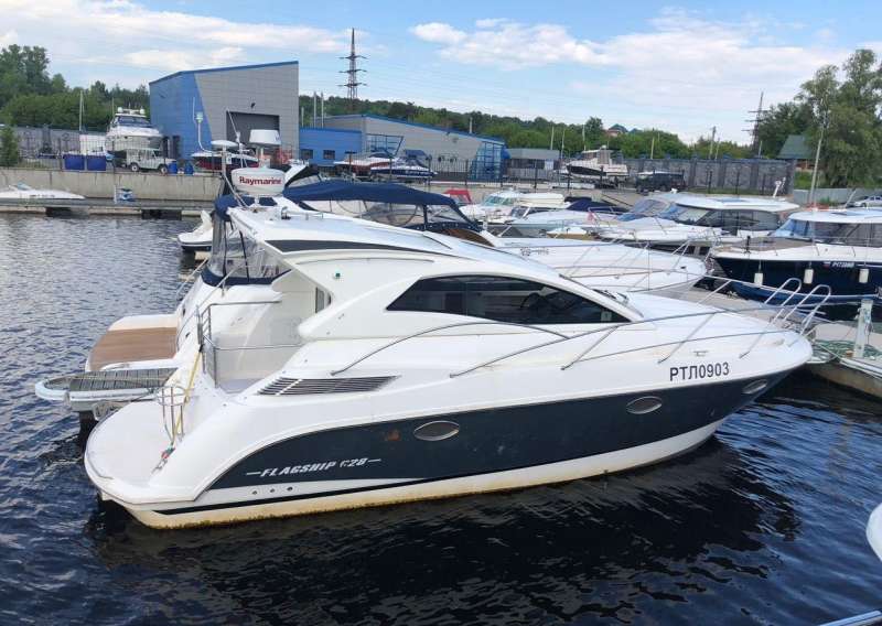 Продам катер flagship C28