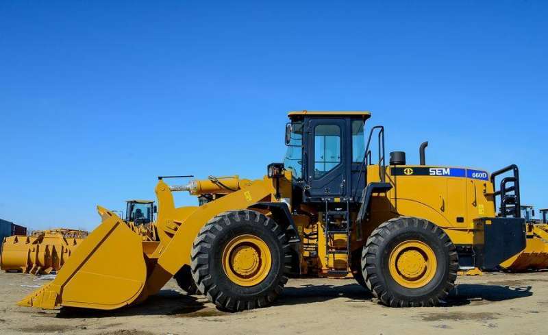 Фронтальный погрузчик SEM 660D, 2021