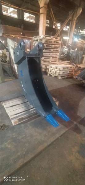 Ковш траншейный на экскаватор Hitachi ZX210