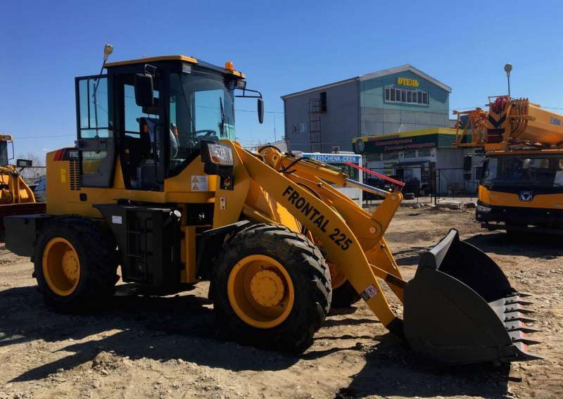 Фронтальный погрузчик Frontal 225, 2021