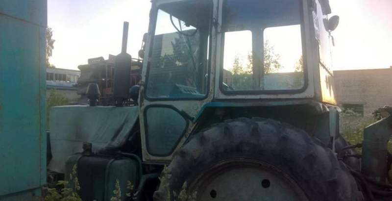 Продам экскаватор юмз эо-2621В