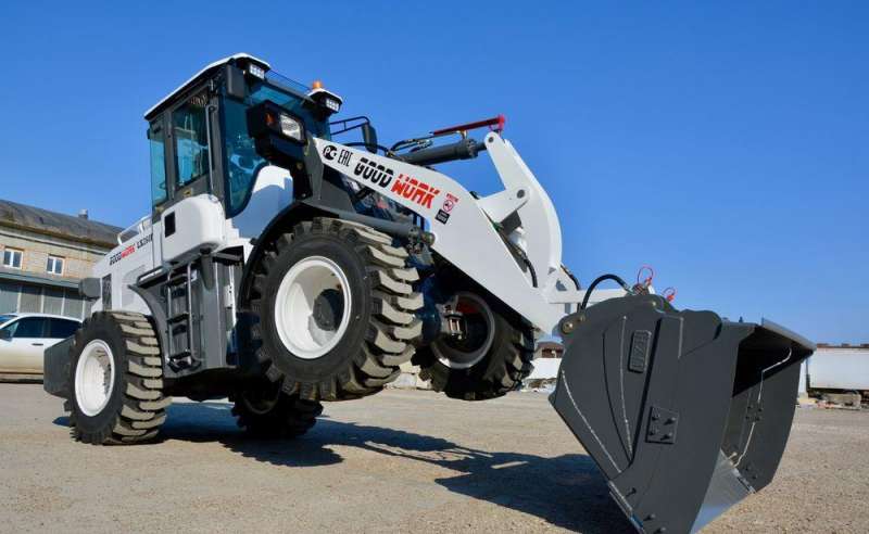 Фронтальный погрузчик GoodWork LX260F, 2021