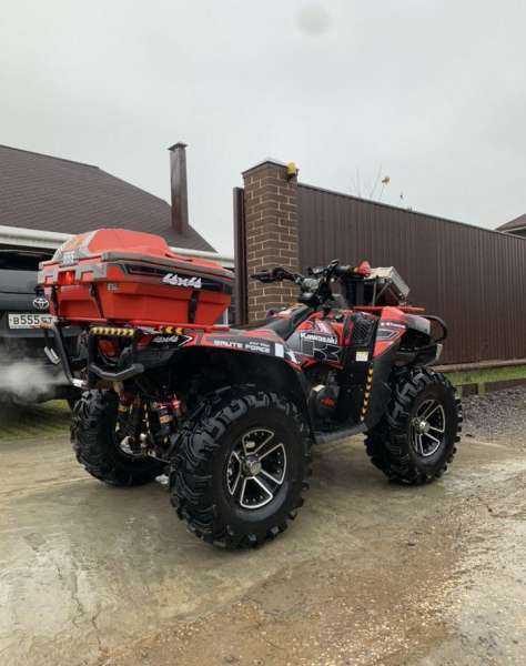 Продам квадроцикл Kawasaki KVF750