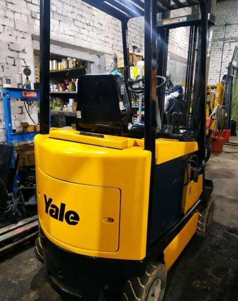 Вилочный погрузчик Yale ERP 16VF, 2003