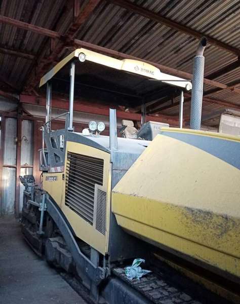 Асфальтоукладчик bomag BF 800 C