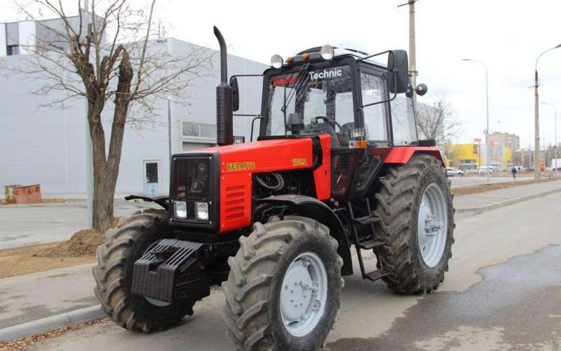 Беларус трактор Мтз 1221 тропик