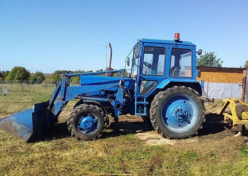 Мтз 82 с большой кабиной старого образца