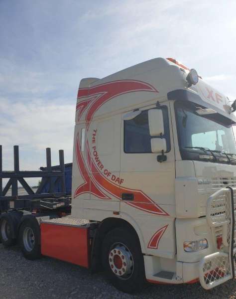 Даф 95XF тягач 6х2 2005г.в
